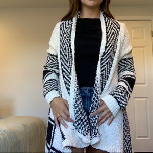 CHARLOTTE RUSSE | sweater